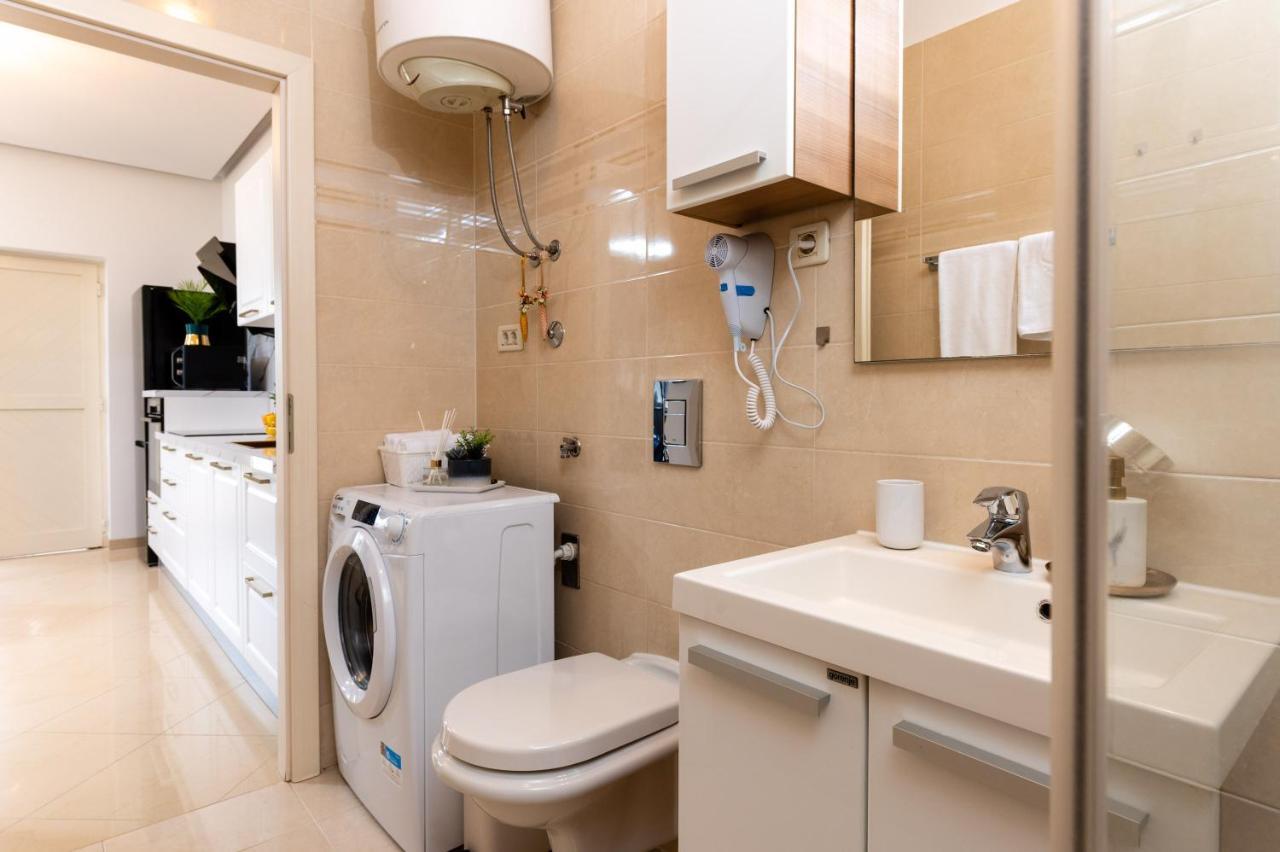 Luxa 5 Min Old Town, 10 Min Airport Apartamento Trogir Exterior foto