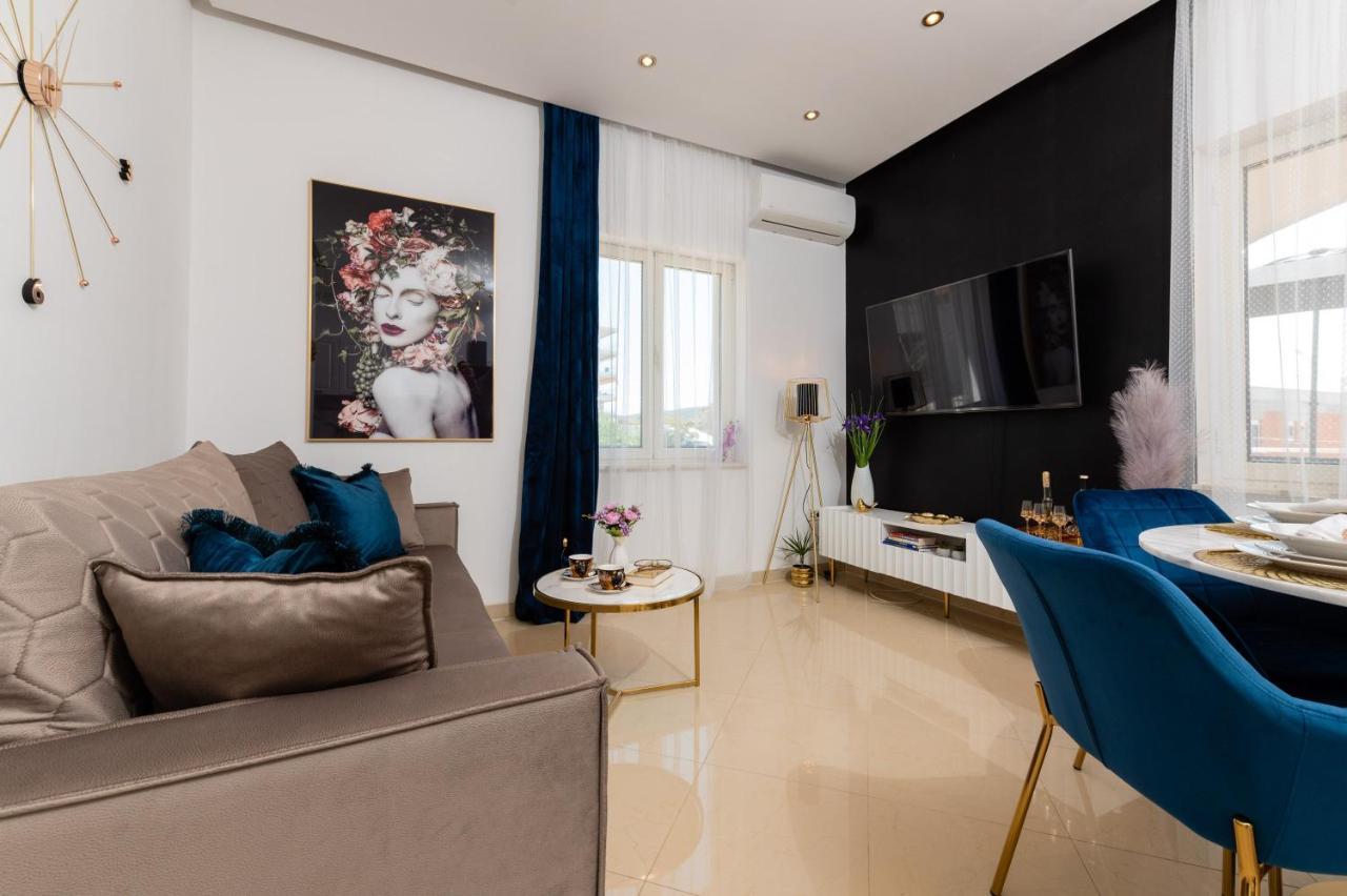 Luxa 5 Min Old Town, 10 Min Airport Apartamento Trogir Exterior foto